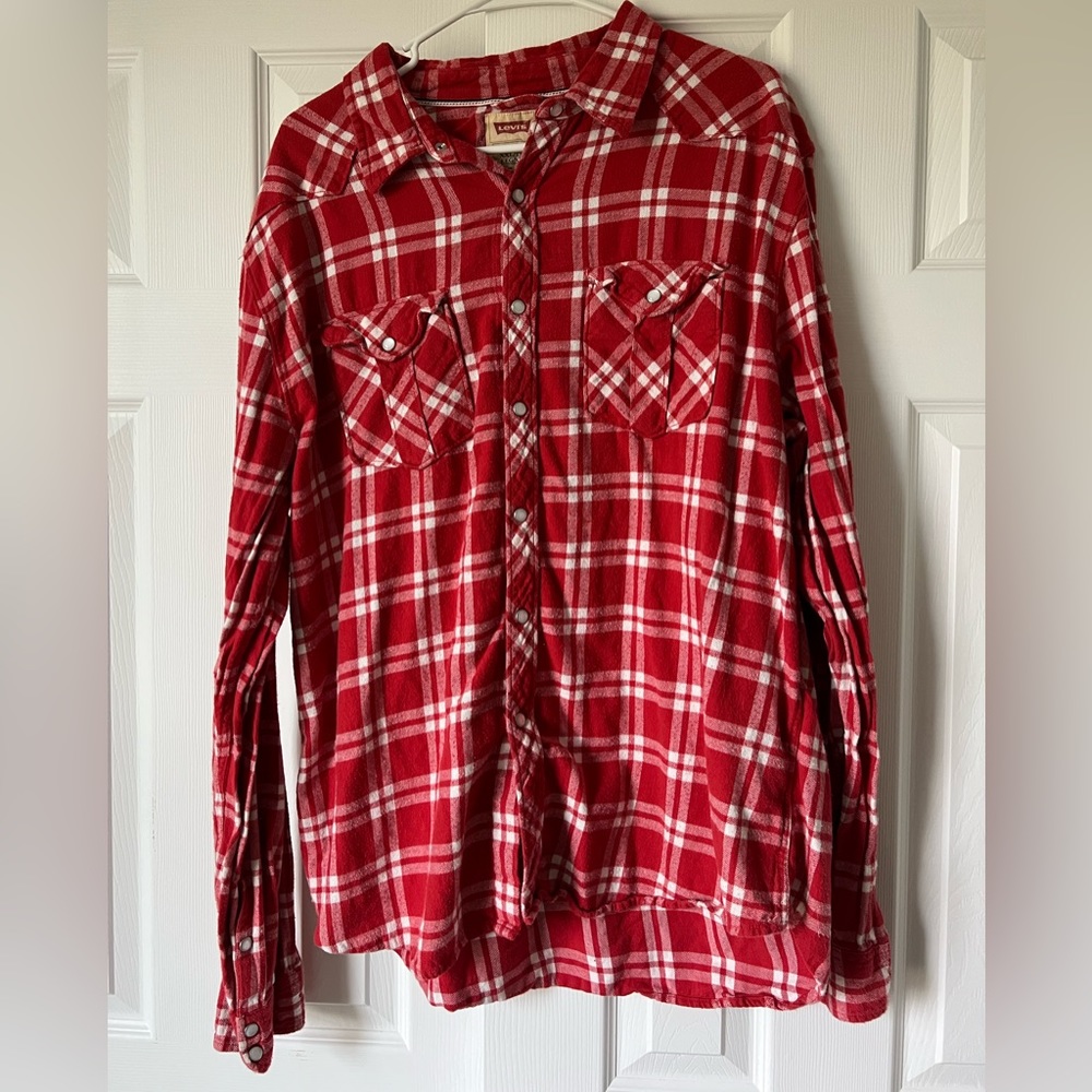 Men’s Levi Flannel
